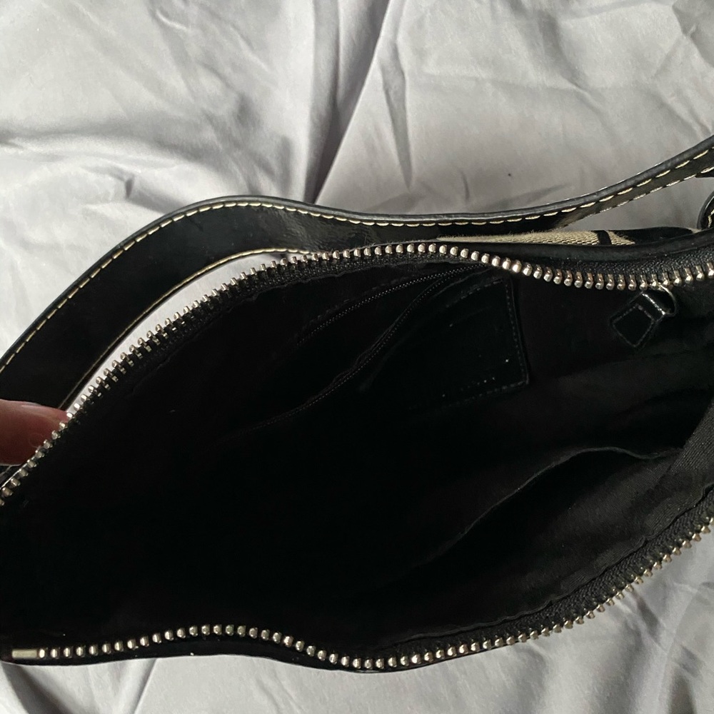Coach purse - Picture 2 of 2